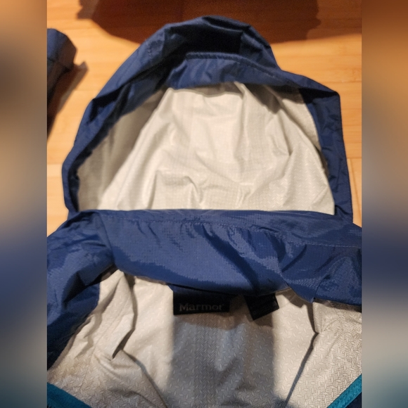 Hooded Marmot wind breaker rain jacket sz s - Picture 6 of 10